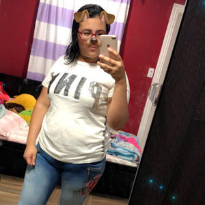 Meet your Posher, Ernestina